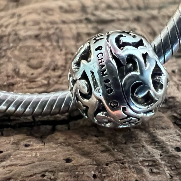 NWT Authentic Chamilia- Thank You Charm Filigree Ball Bead in 925 Silver Family - Picture 3 of 6